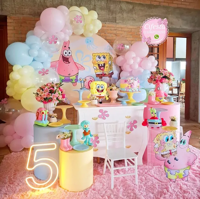 Fiesta infantil decorada con moldes